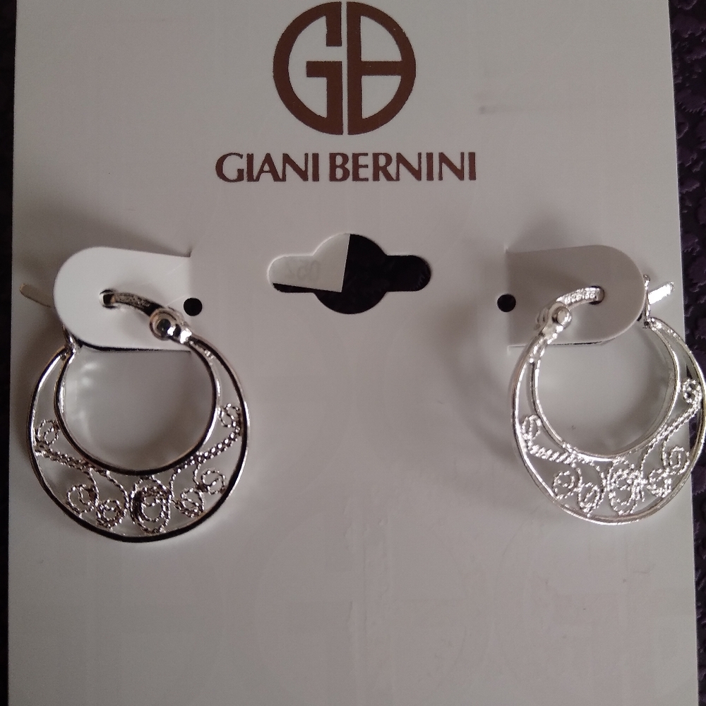 925 Sterling Silver Hoop with Filigree Design
